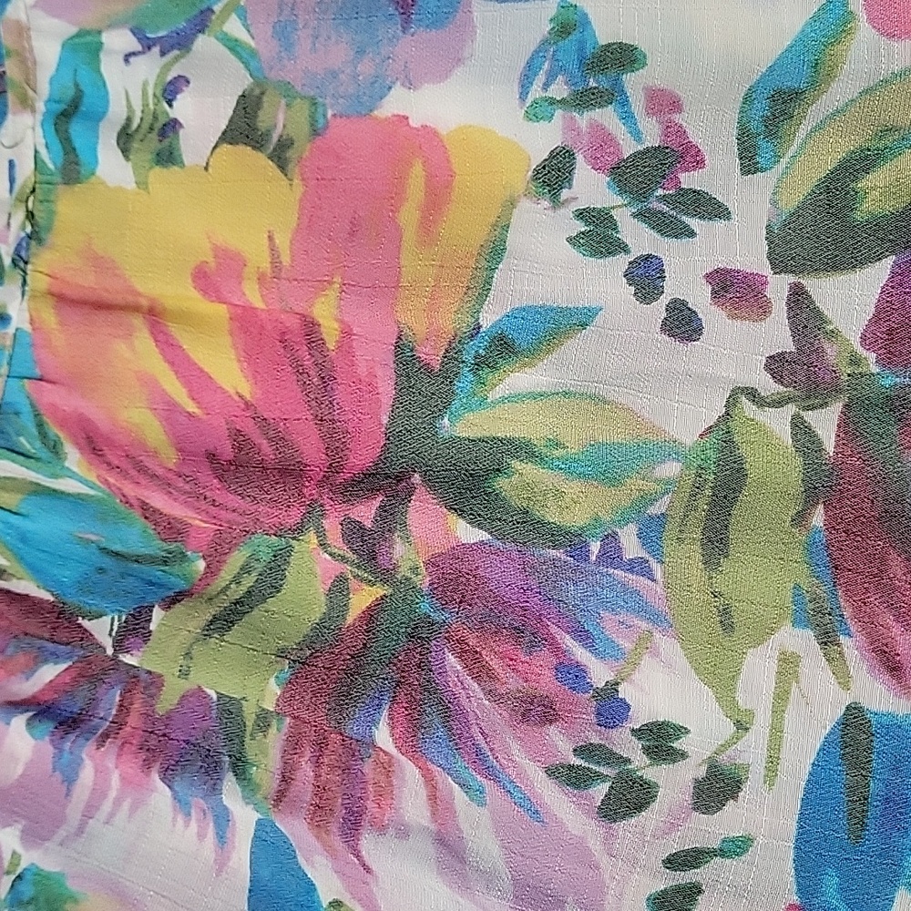 Emma G Floral Sleeveless Top - Picture 7 of 7
